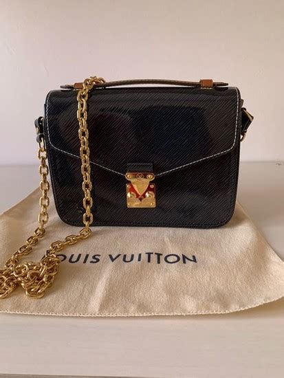 LOUIS VUITTON Shiny Epi Monogram Pochette Metis Mini